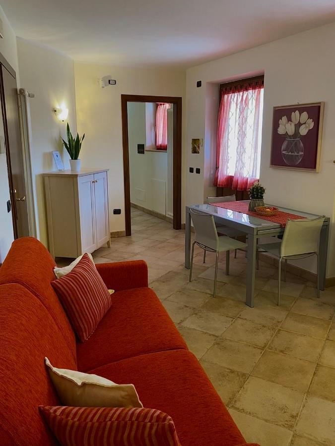 Appartamento Le Colonne - Relais Villa Quercia 타술로 외부 사진