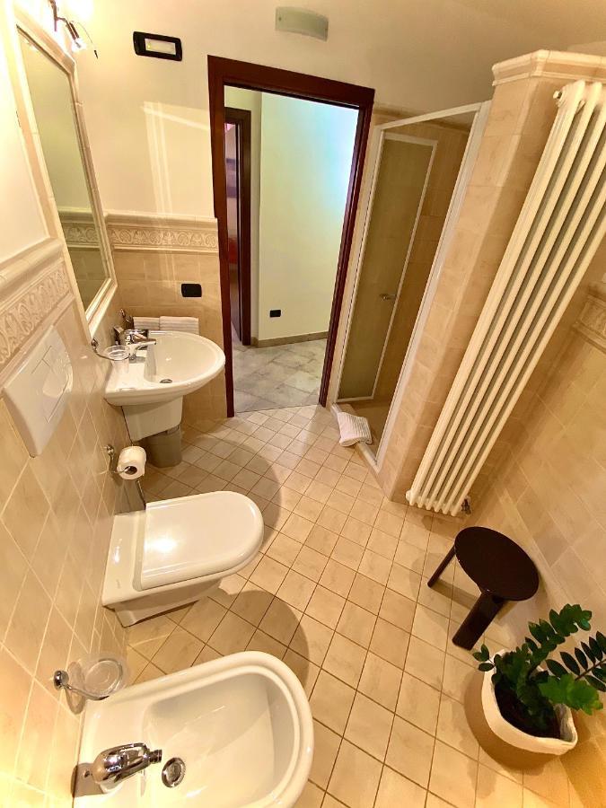 Appartamento Le Colonne - Relais Villa Quercia 타술로 외부 사진